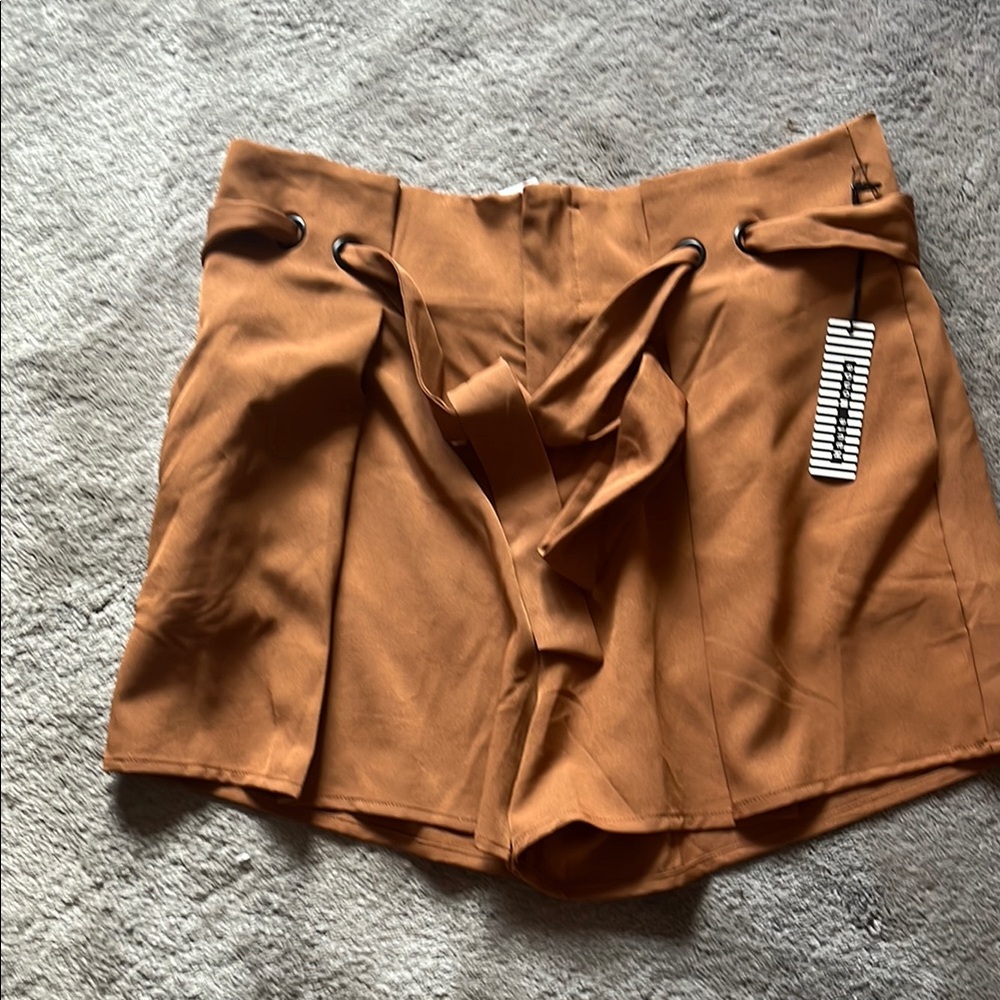 Women's Tan Shorts